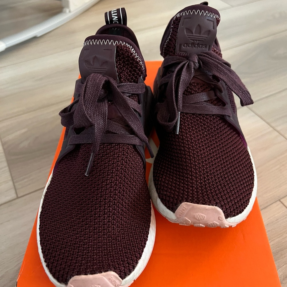 Adidas NMD R1 - Picture 2 of 8